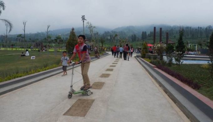 Asyiknya Berwisata Di Bawah Kaki Gunung Sindoro Sumbing