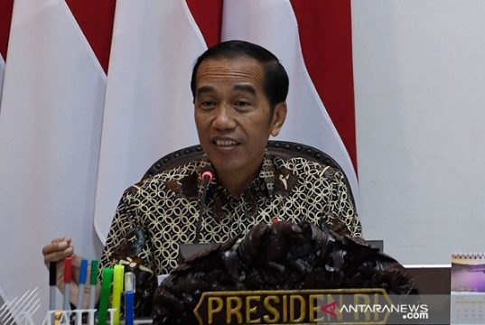 Jokowi Minta Pelaksanaan Pilkada Serentak Aman dari Covid-19