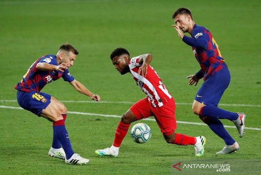 Atletico Gagalkan Upaya Barcelona Kembali ke Puncak Klasemen