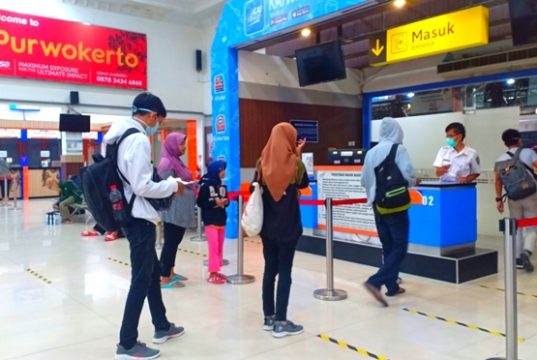 Tiket KA Jarak Jauh Akhir Tahun Sudah Bisa di Pesan