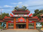 Kemelut Kelenteng Tuban Semakin Rumit