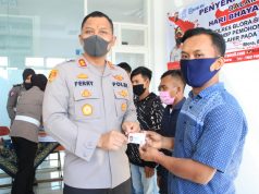 Hari Bhayangkara, Polres Blora Berikan 30 SIM Gratis