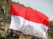 Merah Putih Ukuran Raksasa di Lereng Puncak Bukit Pacitan