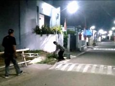 Kampung Barang di Pacitan Di-Lockdown, Ribuan Masker Dibagikan ke Masyarakat