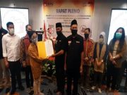 Gibran Bersaing dengan Pasangan Perseorangan Bajo