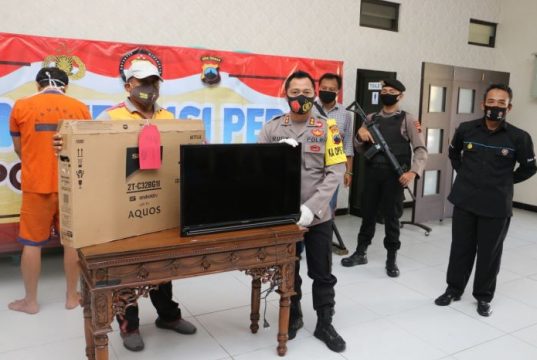 Panjat Mangga Gasak 6 Unit TV LCD, Dibekuk Polres Kebumen