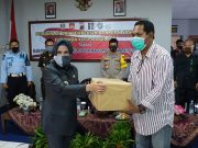 Warga Binaan Asimilasi Terdampak Covid-19 Menerima Bansos Dari Forpimda