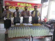 Polresta Surakarta Gagalkan Perdagangan dan Sita Ratusan Liter Miras Tradisional