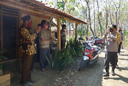 Polres Grobogan dan Komunitas Jeep Bantu Bangun Musala di Karangrayung