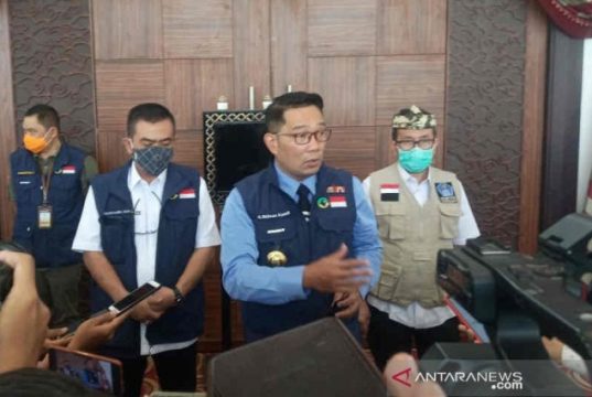 Vaksin COVID-19 Bisa Diberikan pada Warga Jabar Awal 2021