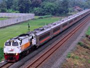 Pelanggan KA Meningkat, KAI Tambah Perjalanan Kereta Api Pelanggan KA Meningkat, KAI Tambah Perjalanan Kereta Api
