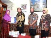Wali Kota Tegal Serahkan Santunan kepada Ahli Waris HM Nursholeh