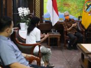 Gubernur Jateng tak Izinkan Seniman Pentas, Channel YouTube Ganjar Bisa Dipakai