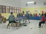 David Jacobs Main Tenis Meja Bersama Atlet Wonosobo, Begini Suasananya