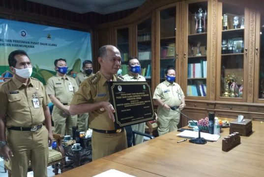 Bupati Jepara Resmikan PDU : Karimunjawa Harus Bebas Sampah