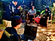 Inilah Cara Melawan Hoaks Covid 19 : Menulis