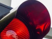 Lampu Lalu Lintas Menyala Merah Selama 3 Menit Saat Detik Proklamasi