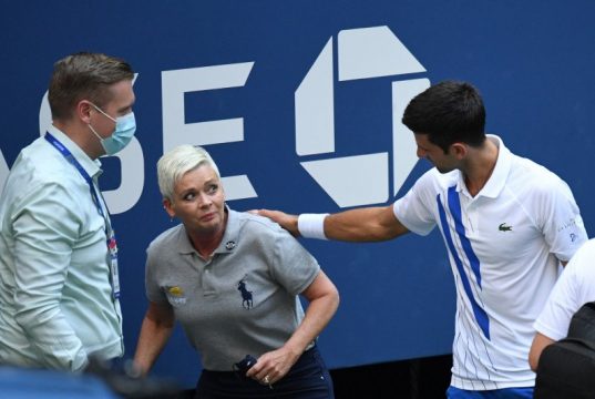 Buntut Diskualifikasi, Djokovic Turun Poin dan Didenda