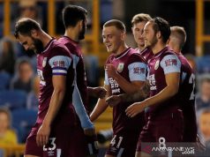 Burnley, Brighton dan Fulham Lolos ke Putaran Keempat Liga Inggris