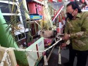 Sedekah Laut Kota Tegal Hanya Larung Lima Ancak Kepala Kerbau