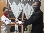 Taruna Merah Putih Beri Bantuan Seorang Guru SMK