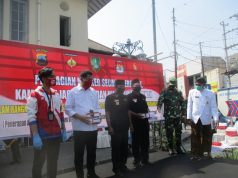 Awas, Tak Pakai Masker di Solo Dihukum Bersihkan Saluran