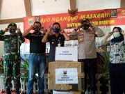 Polres, Kodim dan Pemkab Batang Bagikan Puluhan Ribu Masker