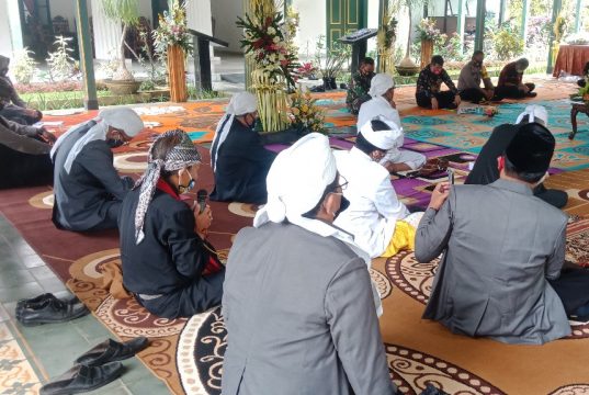 Elemen Masyarakat di Wonosobo Deklarasikan Pilkada Damai di Grebeg Suran