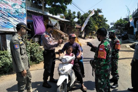 Polsek-Koramil Todanan Gencar Sosialisasikan Inpres dan Perbup Prokes