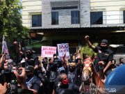 Naik Kuda, Paslon Bajo Daftar Pilkada Surakarta