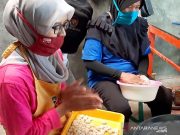 Menggapai Harapan menuju Desa Mandiri melalui “Mernek Jenek”