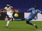 Lyon Diimbangi 10 Pemain Marseille 1-1 di Kandang