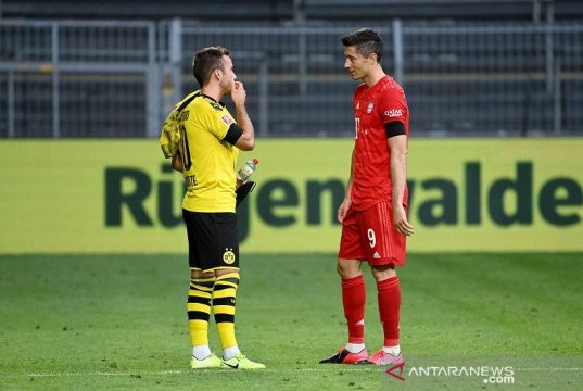 Mario Goetze Berlabuh di PSV