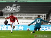 Manchester United Hempaskan Newcastle