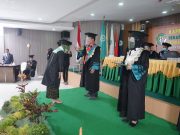 Gelaran Wisuda Sarjana Unwahas, Semua Berkain Sarung