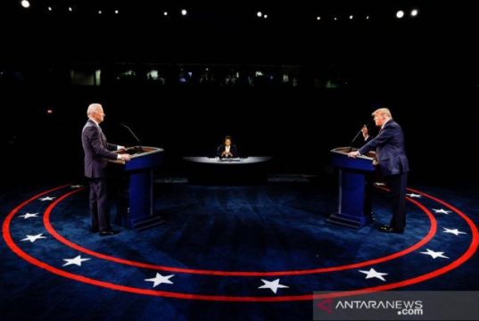 Diserang Biden, Trump Janji Cepat Akhiri Pandemi