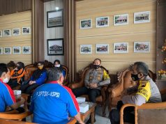 ‘Gendhu-Gendhu Rasa’ Kapolres Purworejo Bersama Buruh