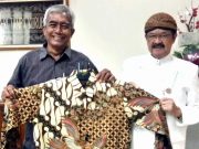 Batik Bersejarah Wawali Dihibahkan ke Museum TitikNol Pasoepati