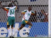 Mantan Gelandang Senegal Bouba Diop Meninggal dalam Usia 42 Tahun