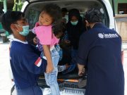 Pengungsi Desa Keningar Langsung ‘Rapid Test’ Sesampai Penampungan