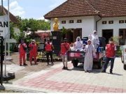 Memperingati Hari Pahlawan, PMI Semprot Disinfektan ke Bangunan Museum