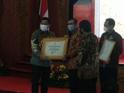 PT Pura Barutama Kudus Terima Penghargaan dari Menkumham