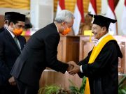 Habib Luthfi bin Yahya Terima Gelar Honoris Causa dari Unnes