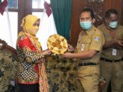 Kagumi Industri Jepara di Internet, Istri Bupati Karanganyar Belajar UMKM ke Jepara