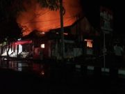 6 Toko dan 5 Rumah di Temanggung Ludes Terbakar