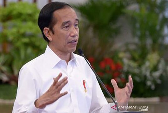 Ajakan Presiden pada Apoteker, Dokter dan Perawat untuk Sukseskan Vaksinasi Covid-19