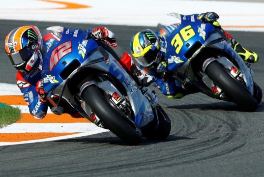 Rins Berambisi Kejar Titel Juara meski Defisit Poin dari Mir