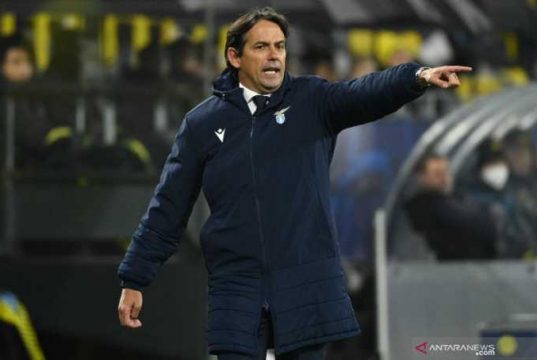 Simone Inzaghi Sesalkan Lazio Belum Bisa Amankan Tiket 16 Besar