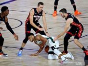 Bucks Dijatuhi Sanksi NBA karena Langgar Aturan Perekrutan Pemain
