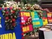 Karangan Bunga Penuhi Mapolda Jabar Pasca Dibubarkannya FPI